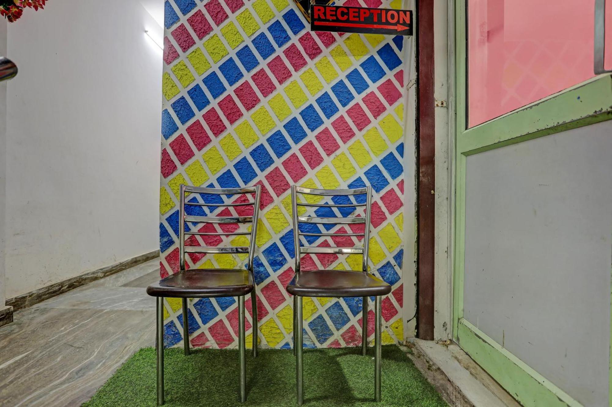 Hotel O Raaz Hotel Delhi (National Capital Territory of India) Exterior foto