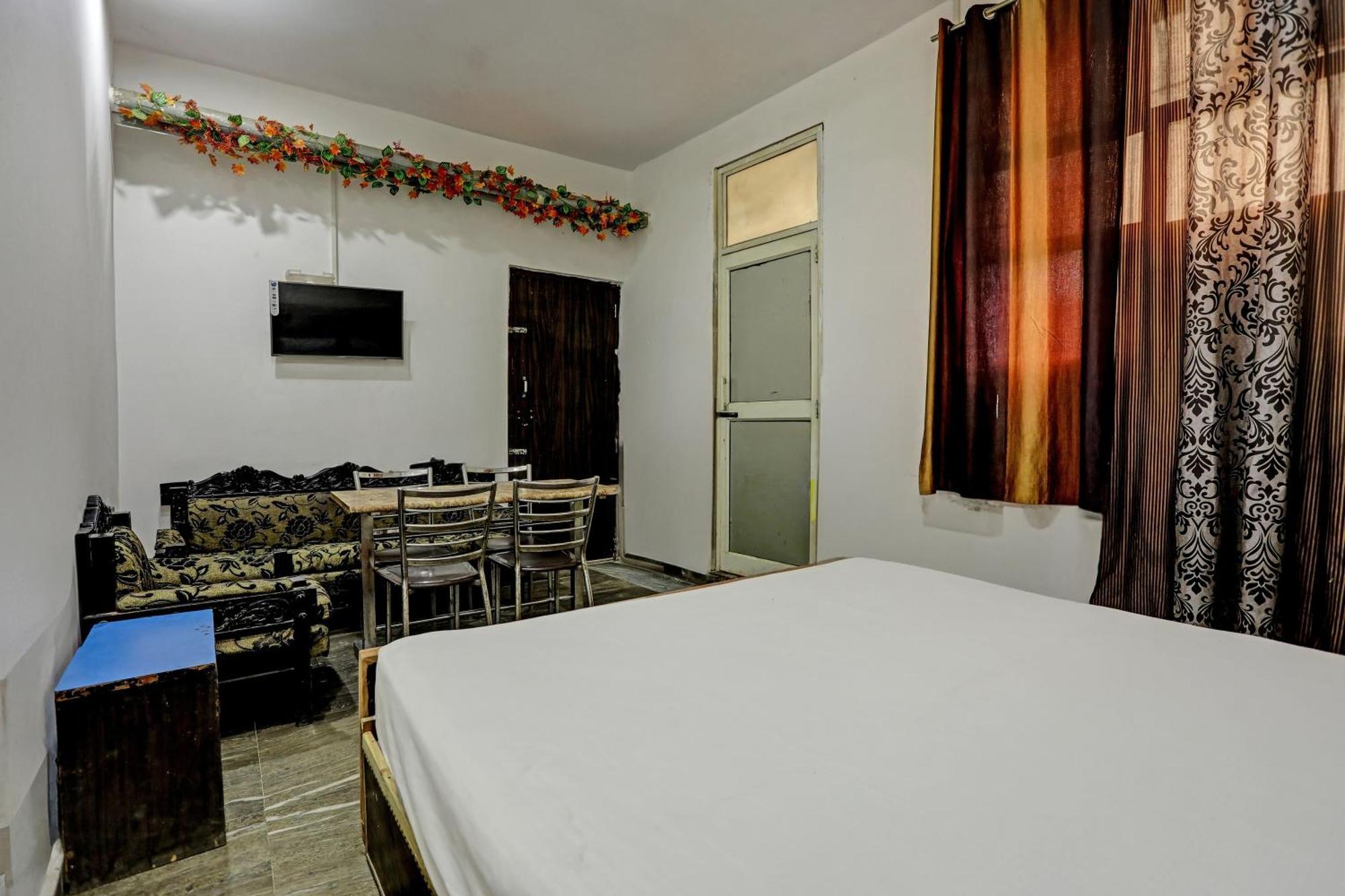 Hotel O Raaz Hotel Delhi (National Capital Territory of India) Exterior foto